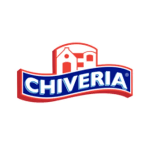 Un logotipo con CHIVERIA en letras mayúsculas rojas, con una ilustración de una granja con techo rojo al fondo.